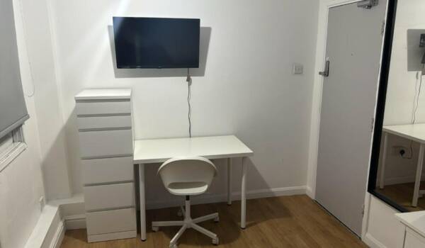 Nottingham,  NG1 United Kingdom