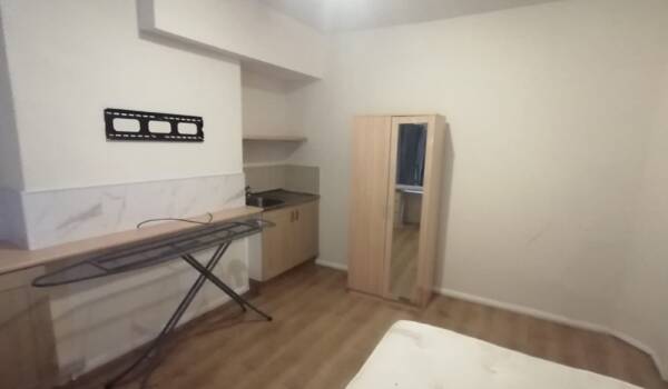 Nottingham,   United Kingdom